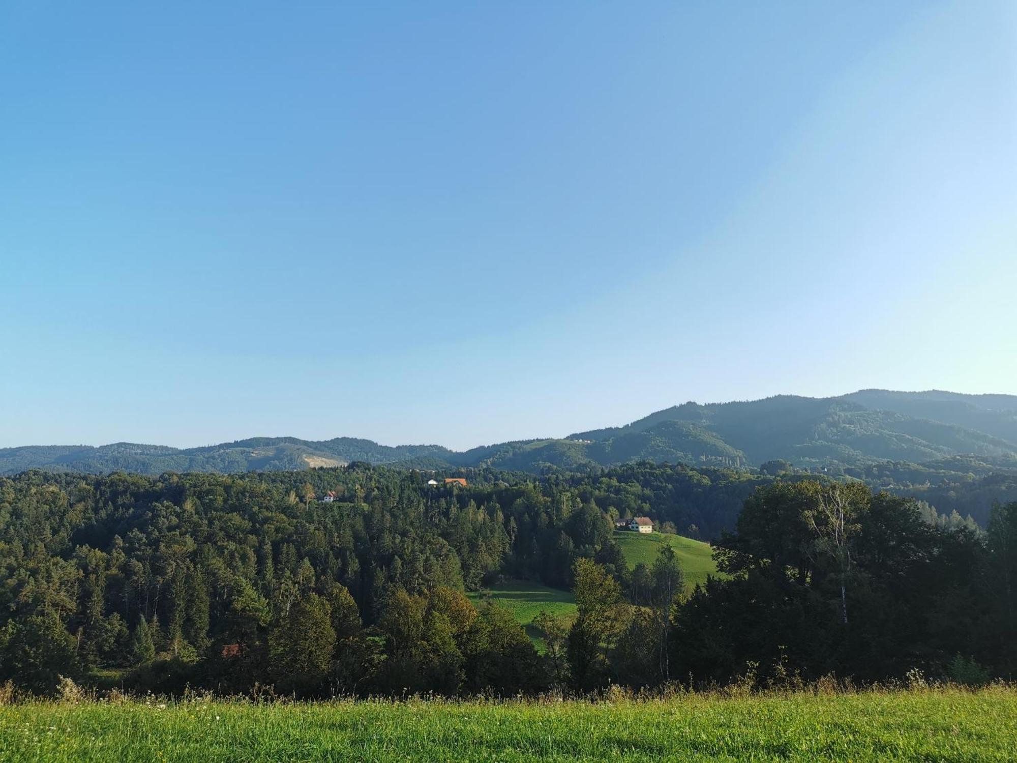 Vila Traumhaftes Ferienhaus am Lateinberg - 8455 Eibiswald Südsteiermark Exteriér fotografie